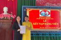 CHI BỘ TRƯỜNG THCS ĐỨC HÒA TỔ CHỨC LỄ KẾT NẠP ĐẢNG VIÊN MỚI
